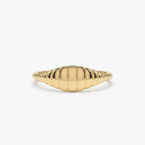 14k Minimalist Wave Signet Ring