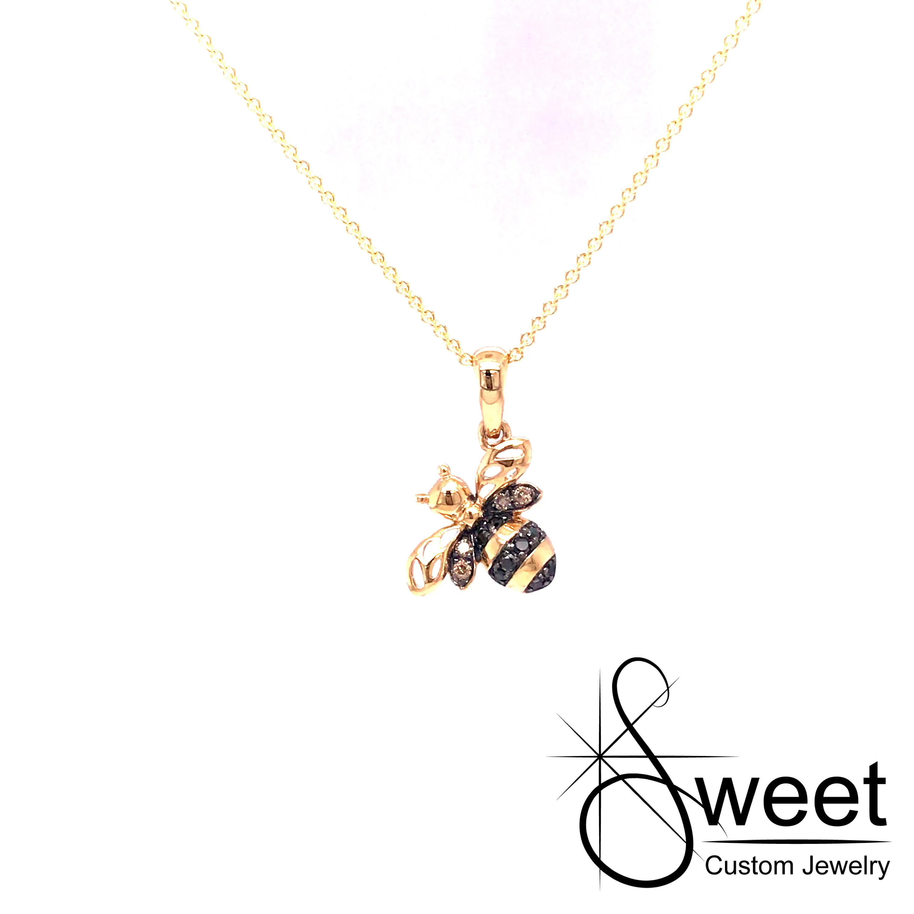 14kt Yellow Gold Diamond Bee Necklace