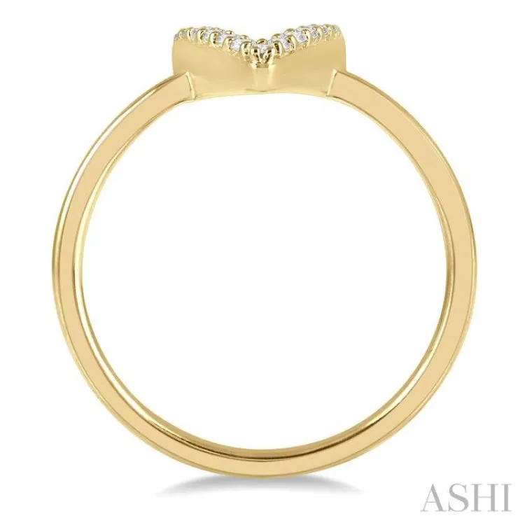 1/8 Ctw Wishbone Round Cut Diamond Petite Ring in 10K Yellow Gold