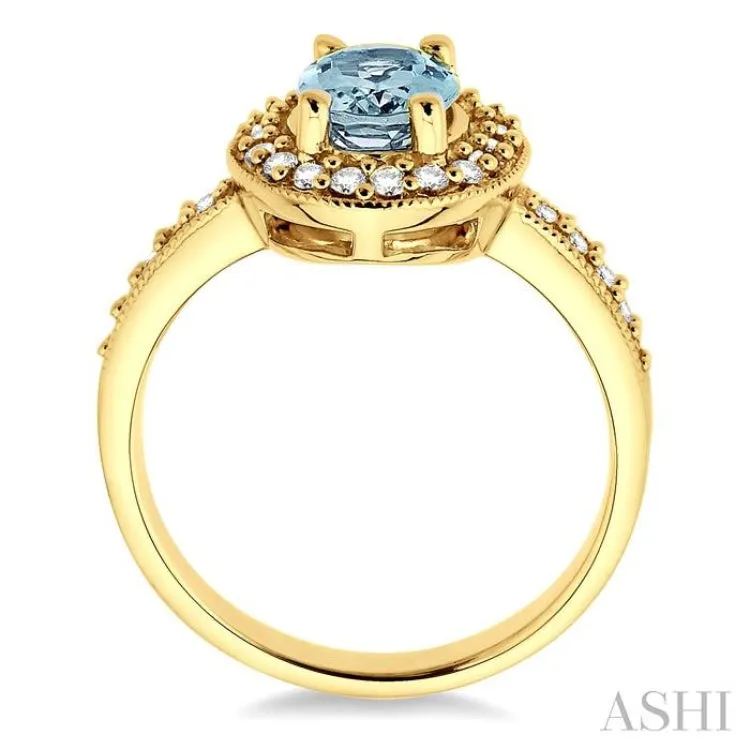 8x6mm Oval Cut Aquamarine and 1/3 Ctw Round Cut Diamond Ring in 14K Yellow Gold