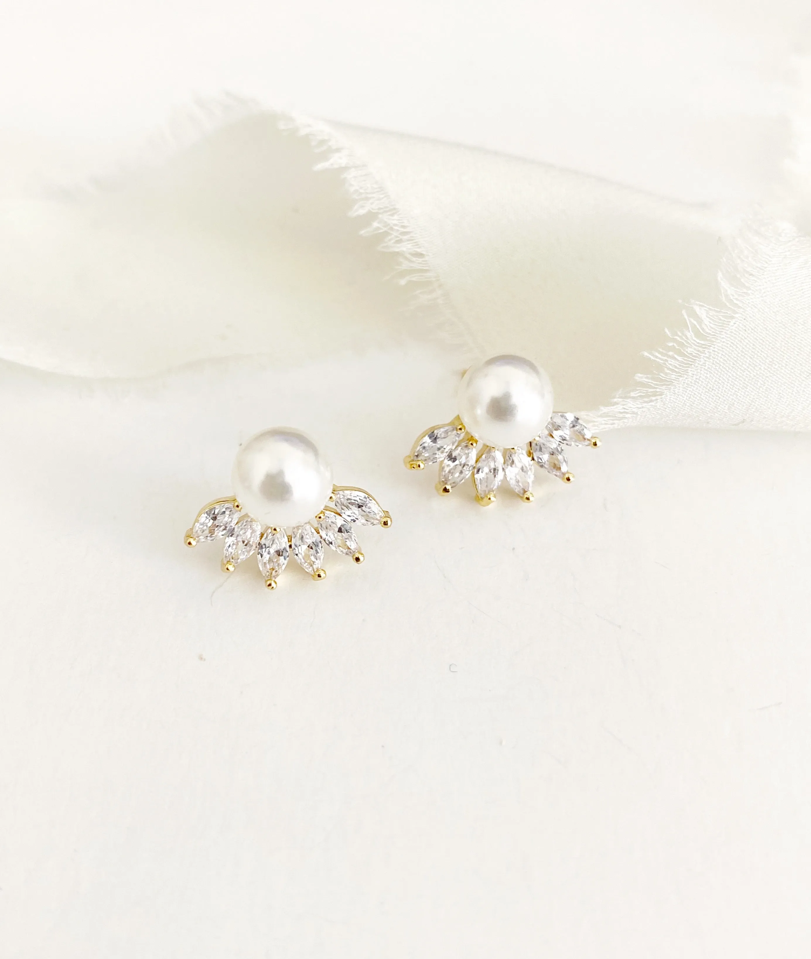 Camryn Pearl Stud Earrings