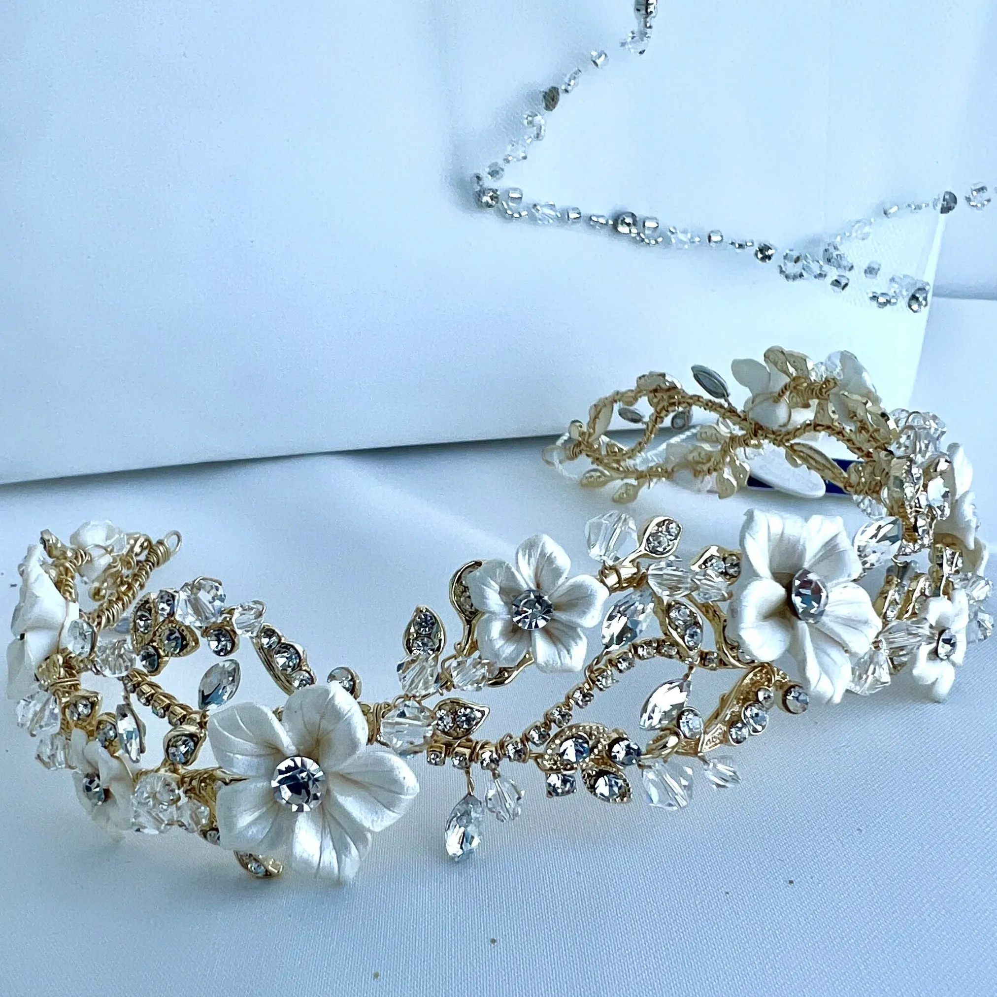 Floral Headband for wedding, Bridal Hair Accessory, Swarovski Flexible Headpiece for bride,