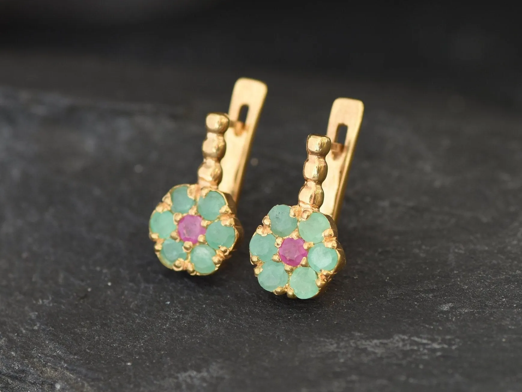 Gold Flower Earrings - Natural Emerald Earrings, Green Daisy Earrings