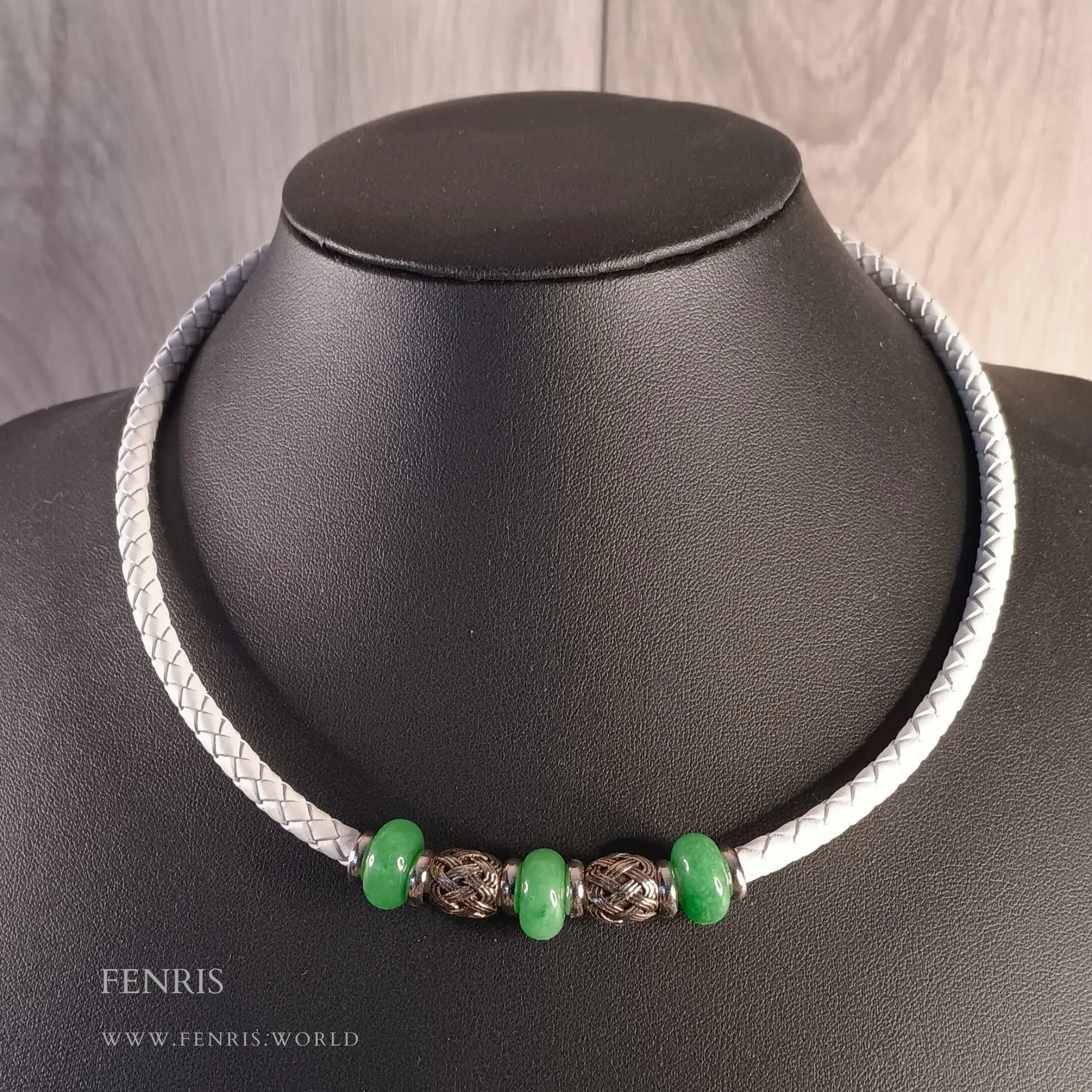 Jade Choker Necklace Silver Green White Leather