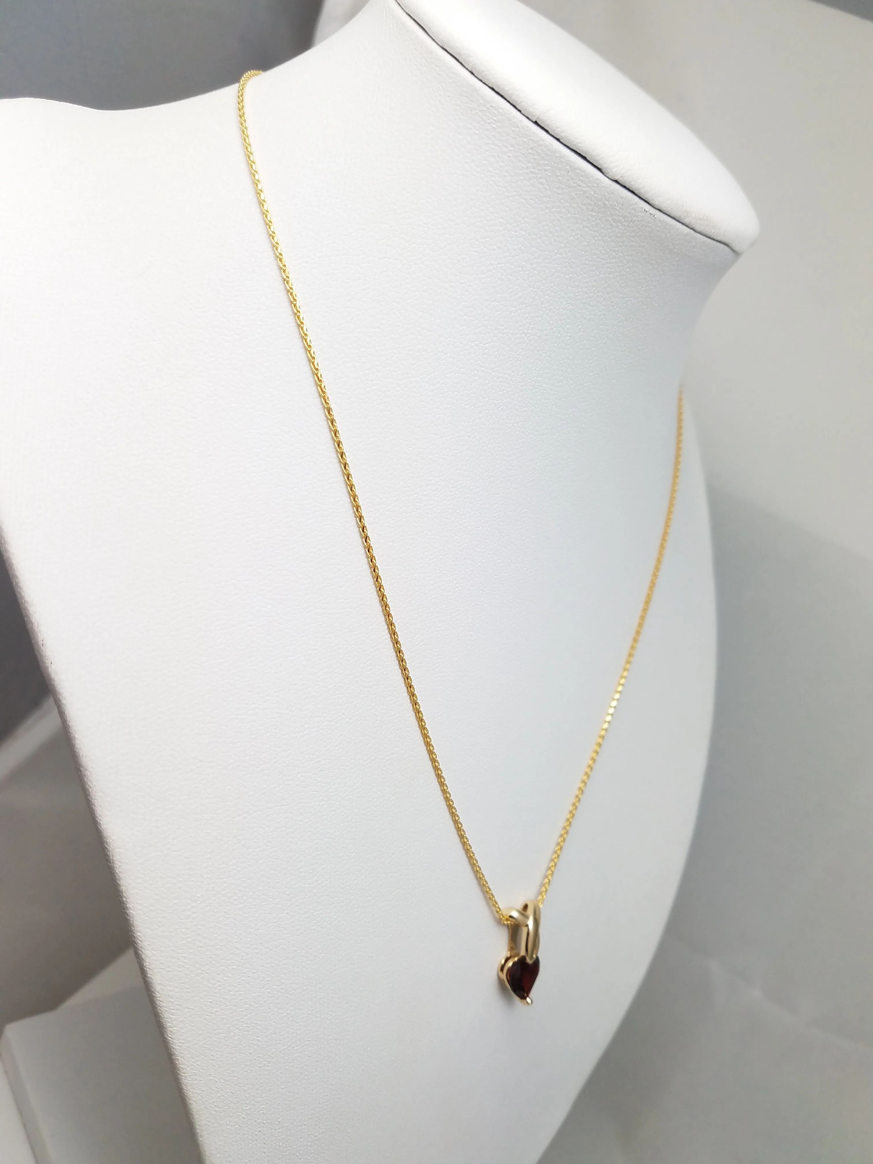 Natural Garnet Heart 14k Yellow Gold Pendant Necklace