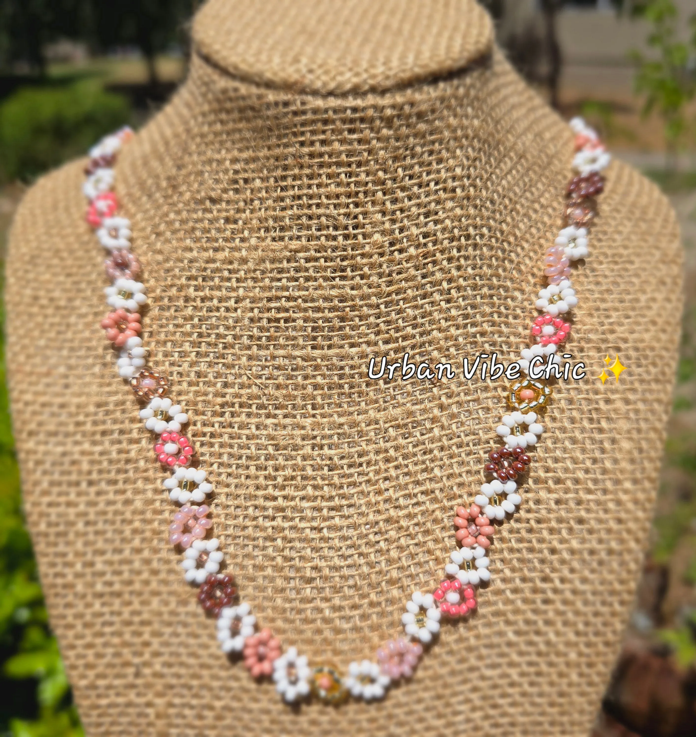 Nude Pink & Brown & White Daisy Beaded Necklace |Flower Bead Bead Necklace | Urban Vibe Chic | Seed Bead Jewelry