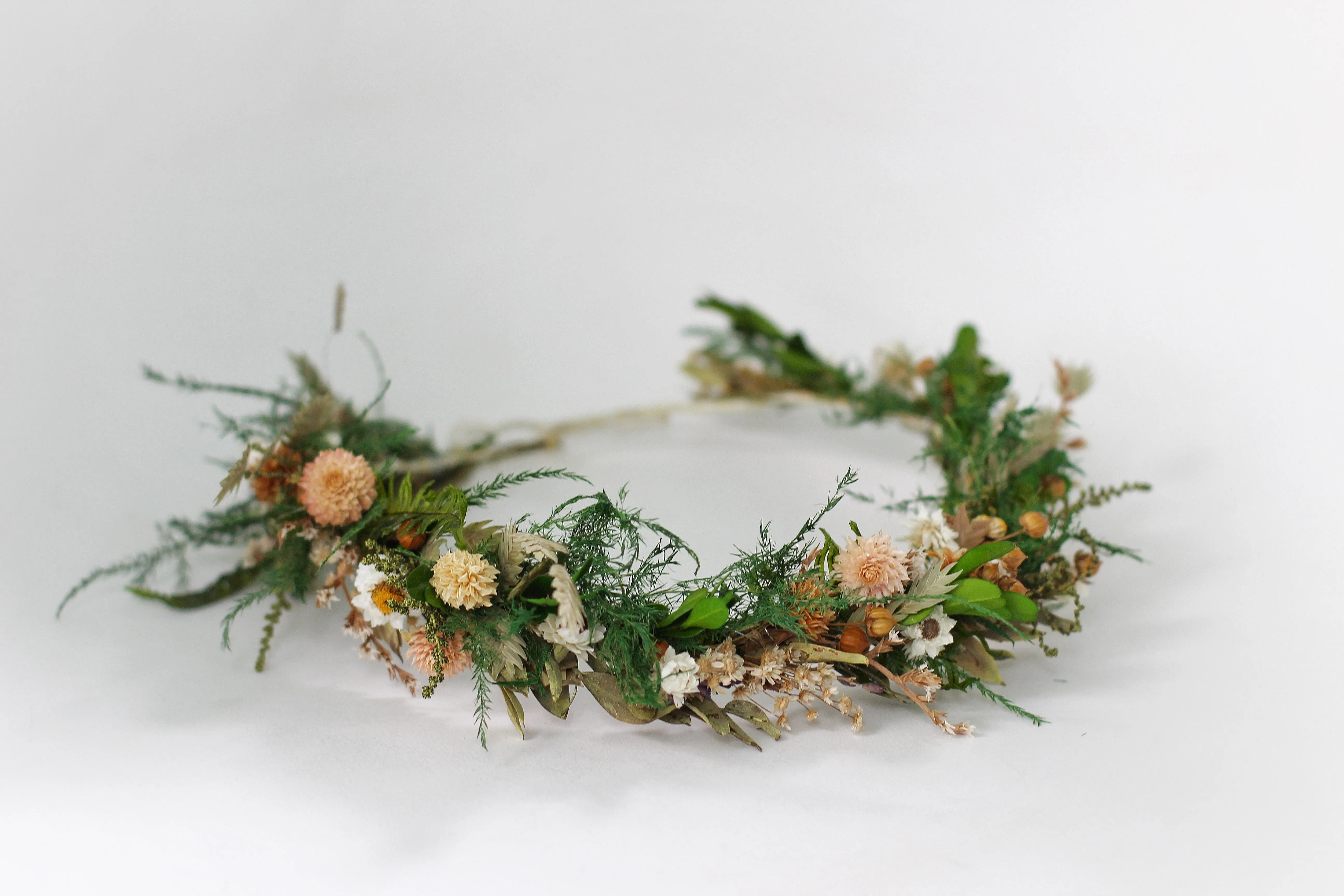 Preorder * Dried Blooming Eucalyptus Daisy Wreath