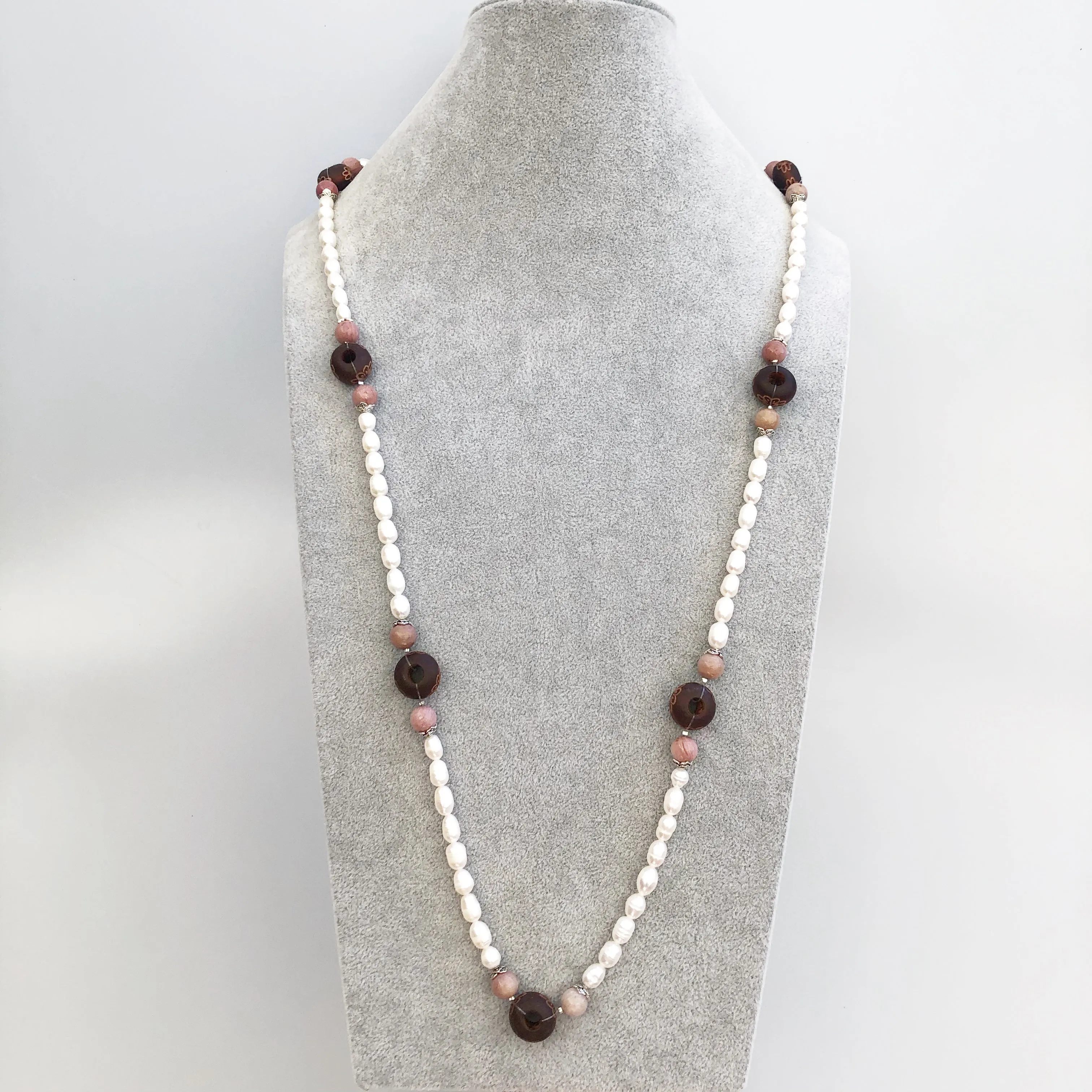 Return to Origin Beaded Wood and Pearl Necklace