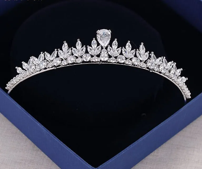 Sparkling Zircon Wedding Dress Hair Accessory Bridal Tiara Crown