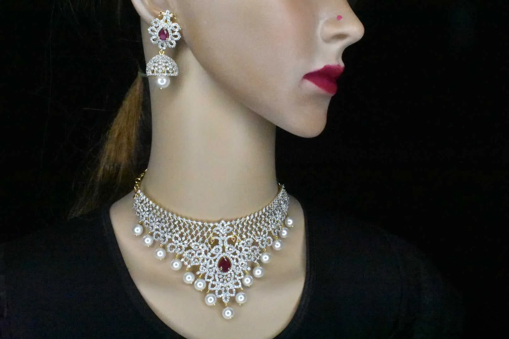 The Rhythm Of The Rubies Choker Set